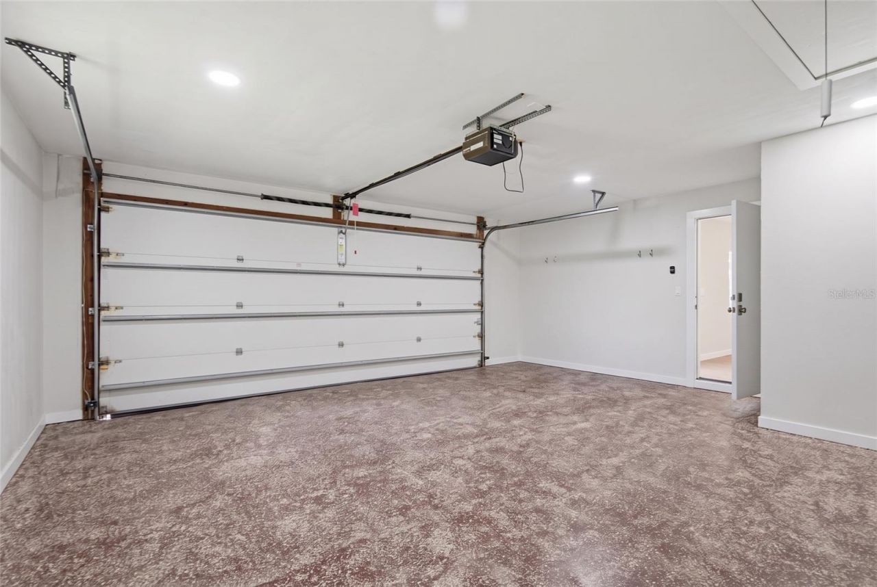 646 Yupon Avenue , New Smyrna Beach, FL 32169 Photo