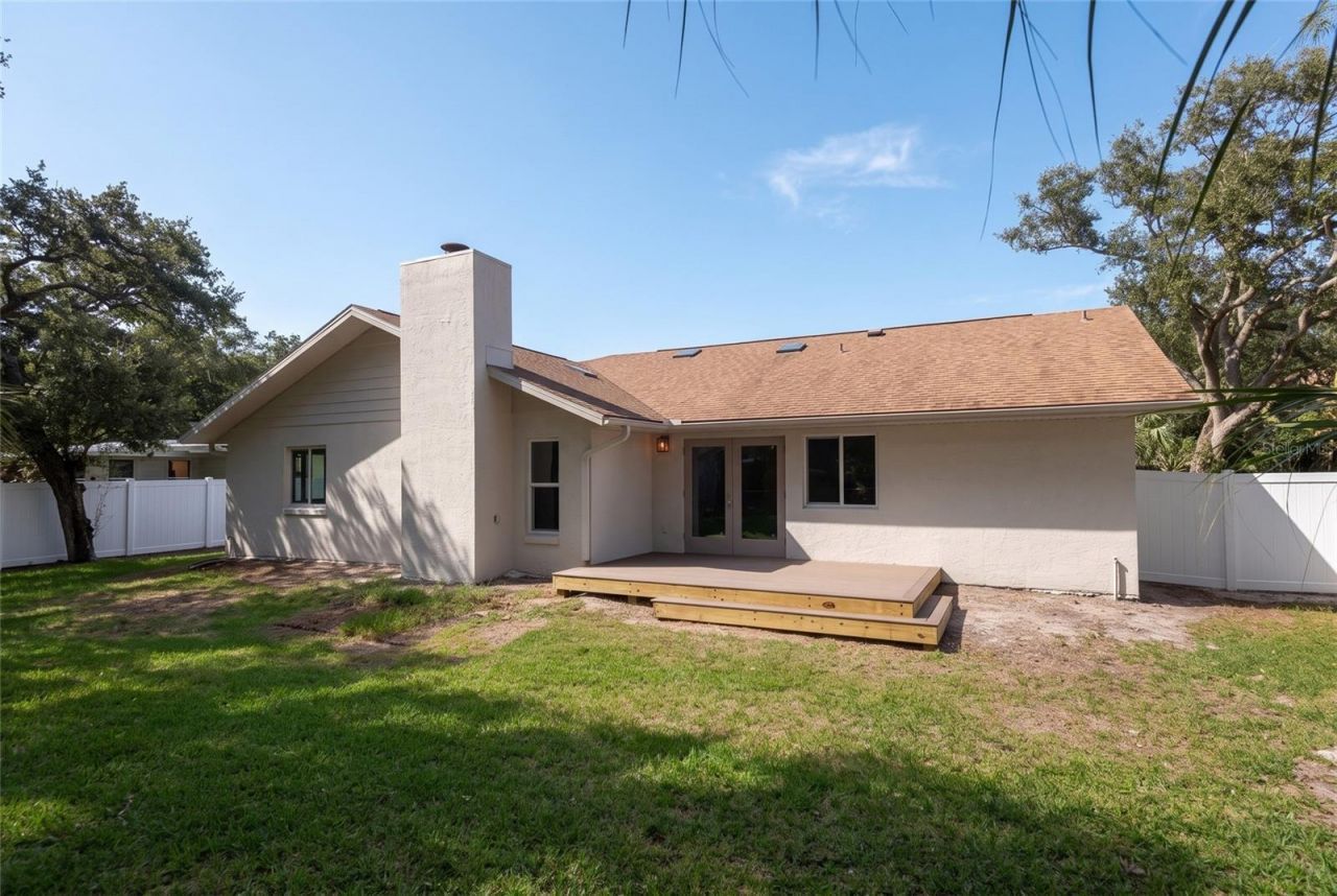 646 Yupon Avenue , New Smyrna Beach, FL 32169 Photo