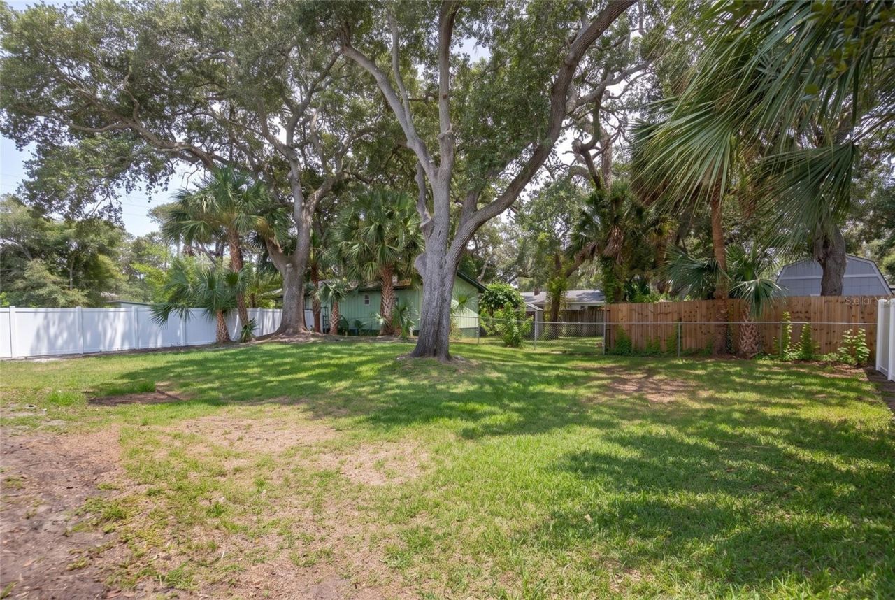 646 Yupon Avenue , New Smyrna Beach, FL 32169 Photo