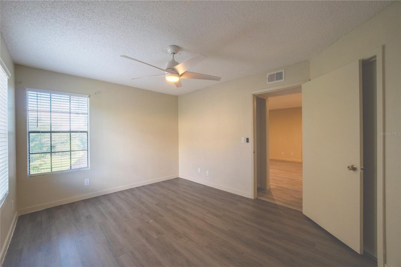 315 Lakepointe Drive , Unit 204, Altamonte Springs, FL 32701 Photo