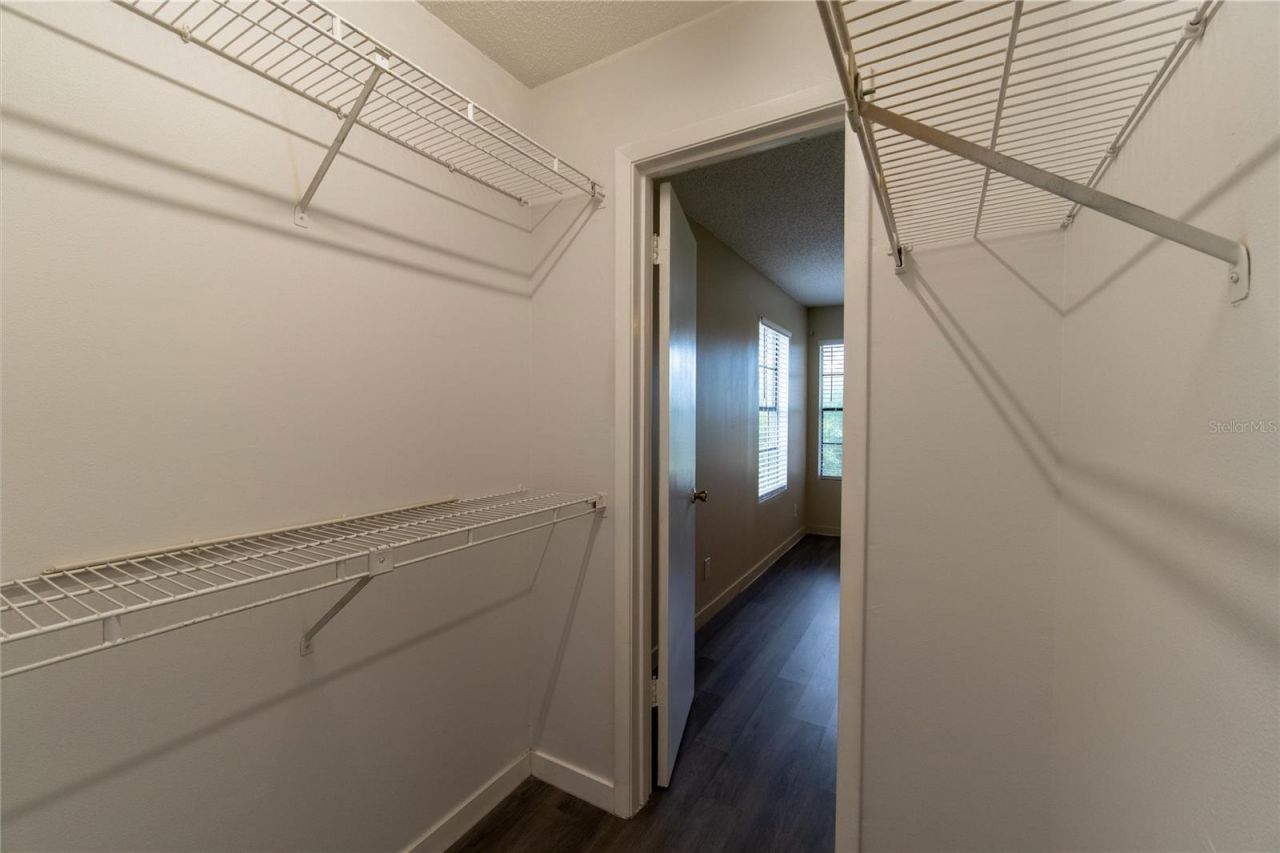 315 Lakepointe Drive , Unit 204, Altamonte Springs, FL 32701 Photo