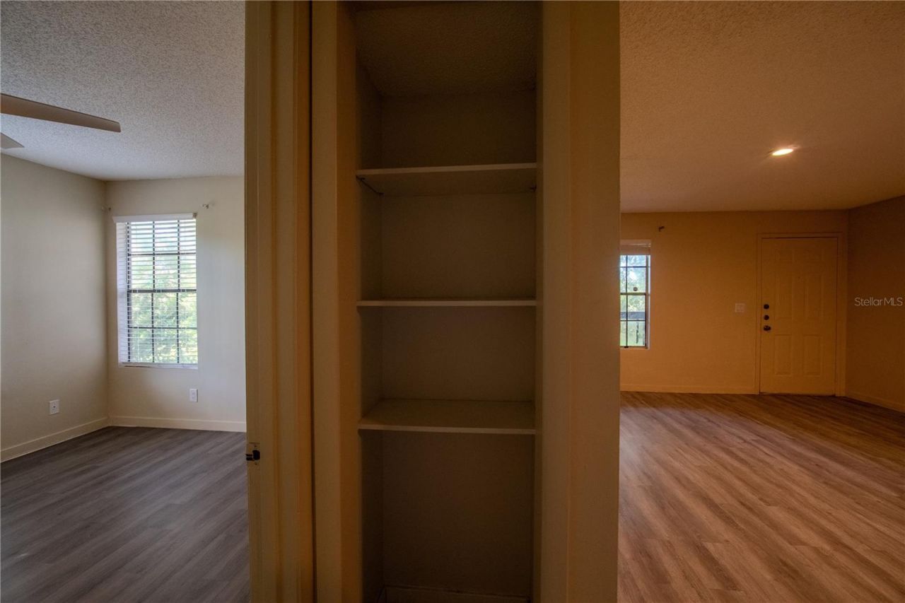 315 Lakepointe Drive , Unit 204, Altamonte Springs, FL 32701 Photo