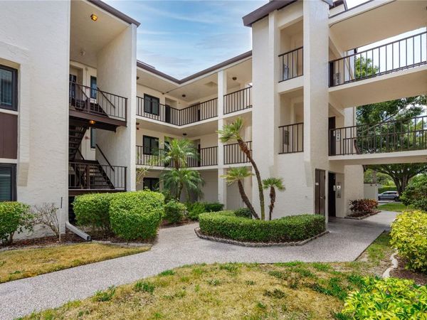 2207 BELLEAIR ROAD , Unit B30, CLEARWATER, FL 33764
