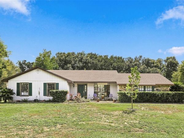 2460 E CROOKED LAKE CLUB BOULEVARD , EUSTIS, FL 32726