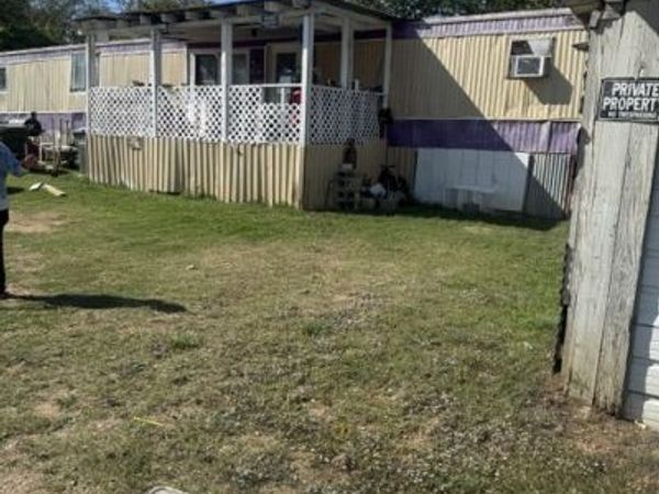 18715 9th Street , Oakland, OK 73446