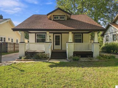 721 S 32nd Street, Lincoln, NE 68510