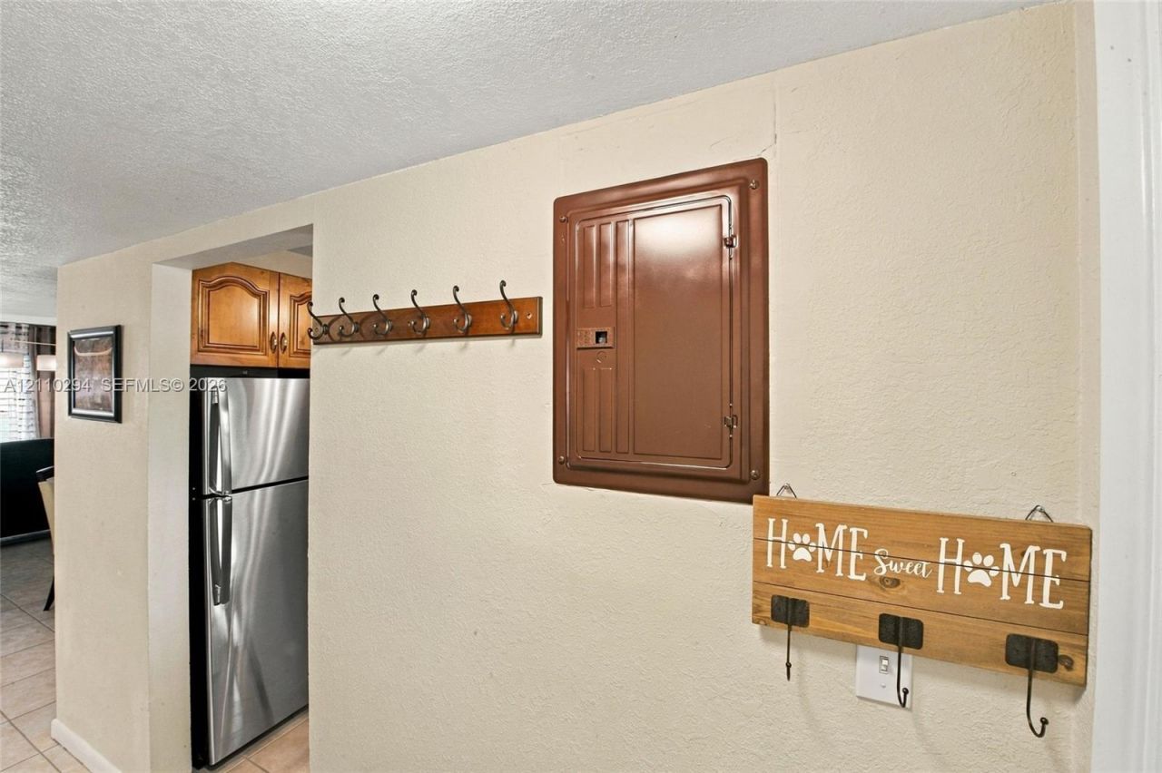 8605 W Sample Rd , Unit 211, Coral Springs, FL 33065 Photo