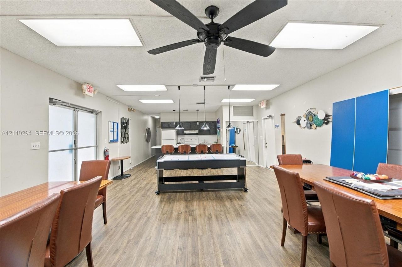 8605 W Sample Rd , Unit 211, Coral Springs, FL 33065 Photo