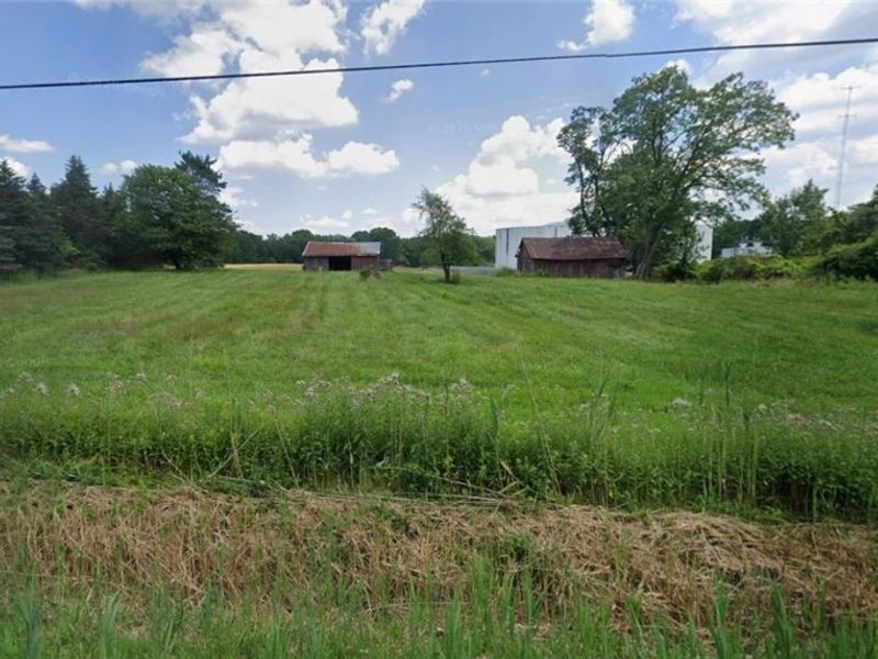 5193 Young Road, Stow, OH 44224 Photo 1