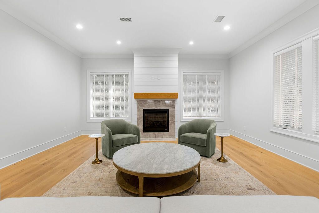 2727 Old Oak Walk Photo 15