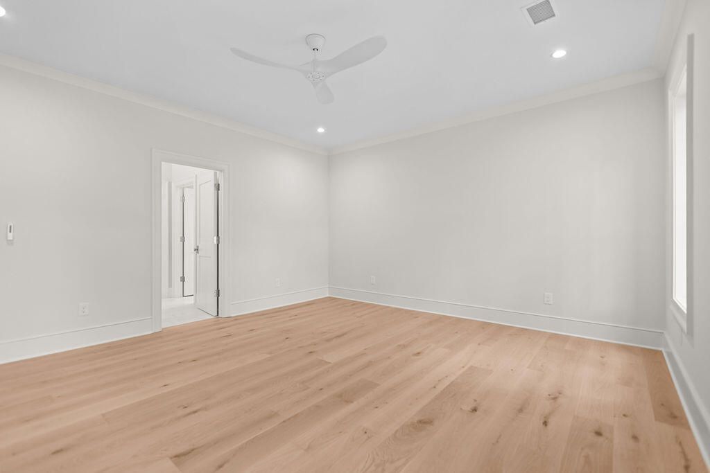2727 Old Oak Walk Photo 32