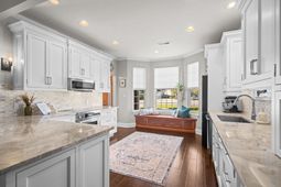 607 Clandon Ct. photo 4