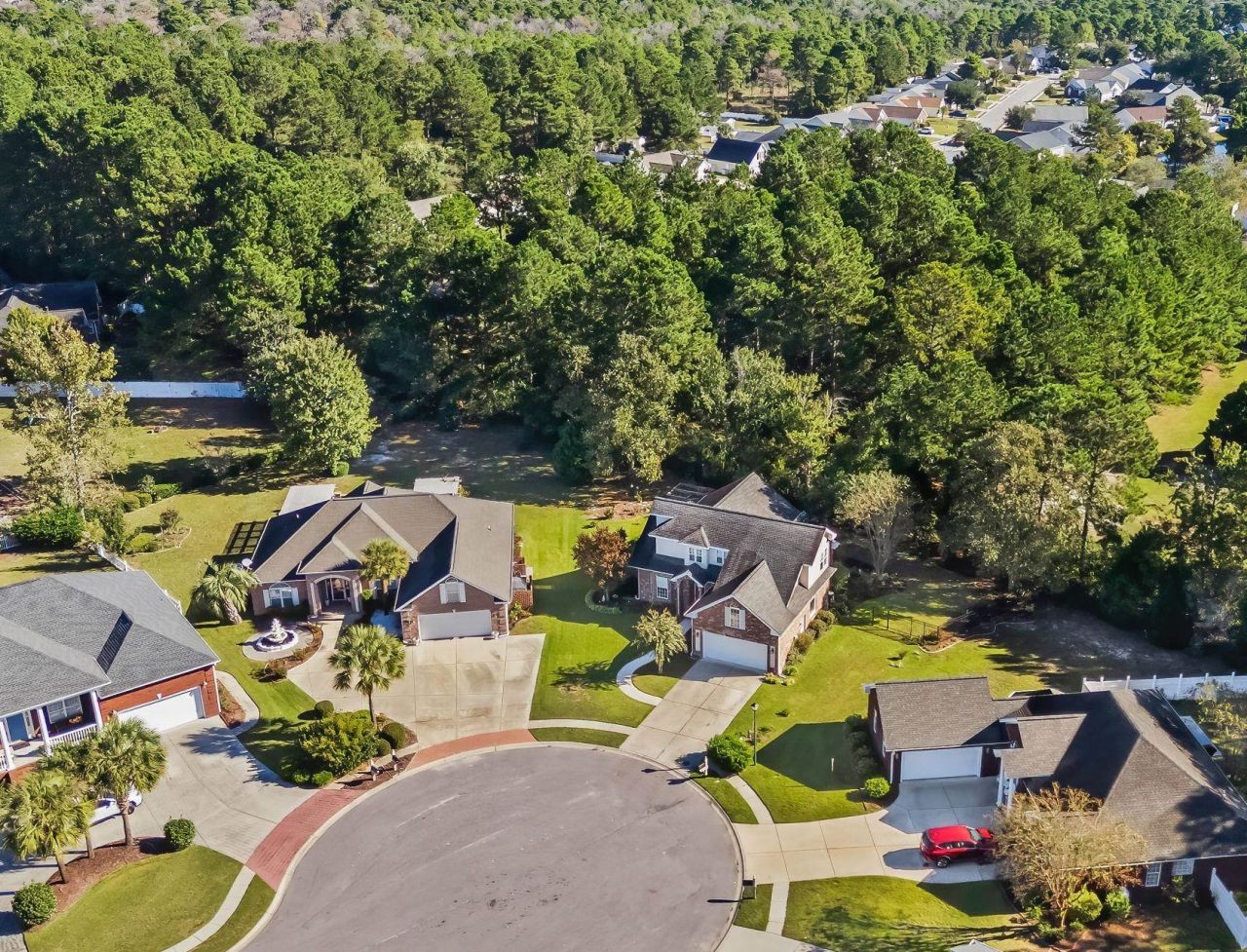 607 Clandon Ct. Photo 37