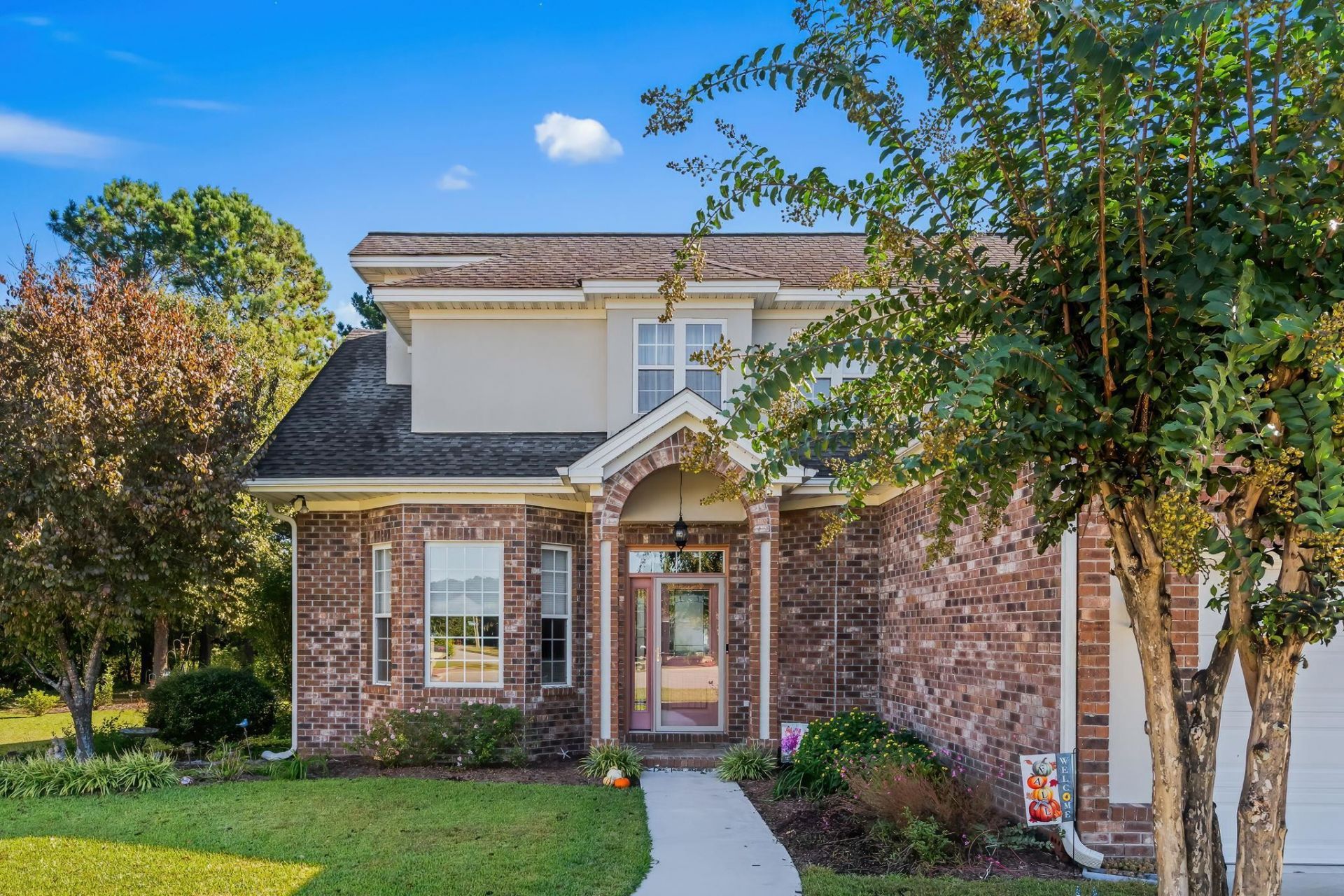 607 Clandon Ct. Photo 39