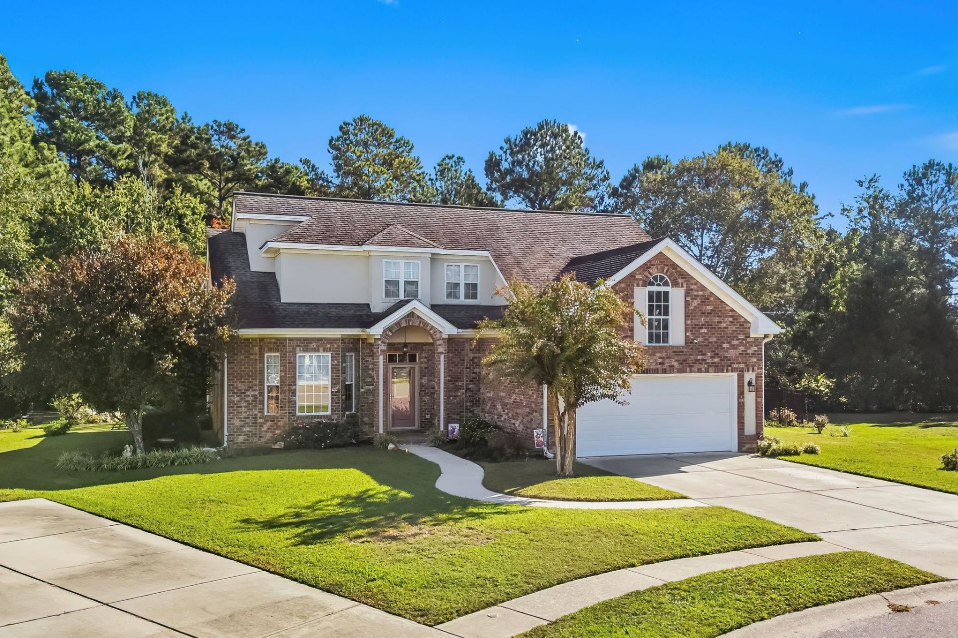 607 Clandon Ct. Photo 41
