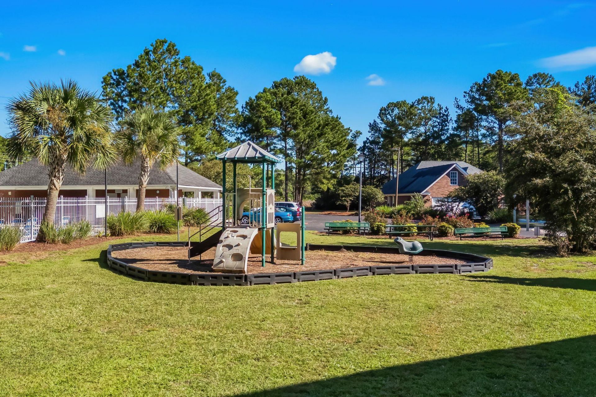 607 Clandon Ct. Photo 74