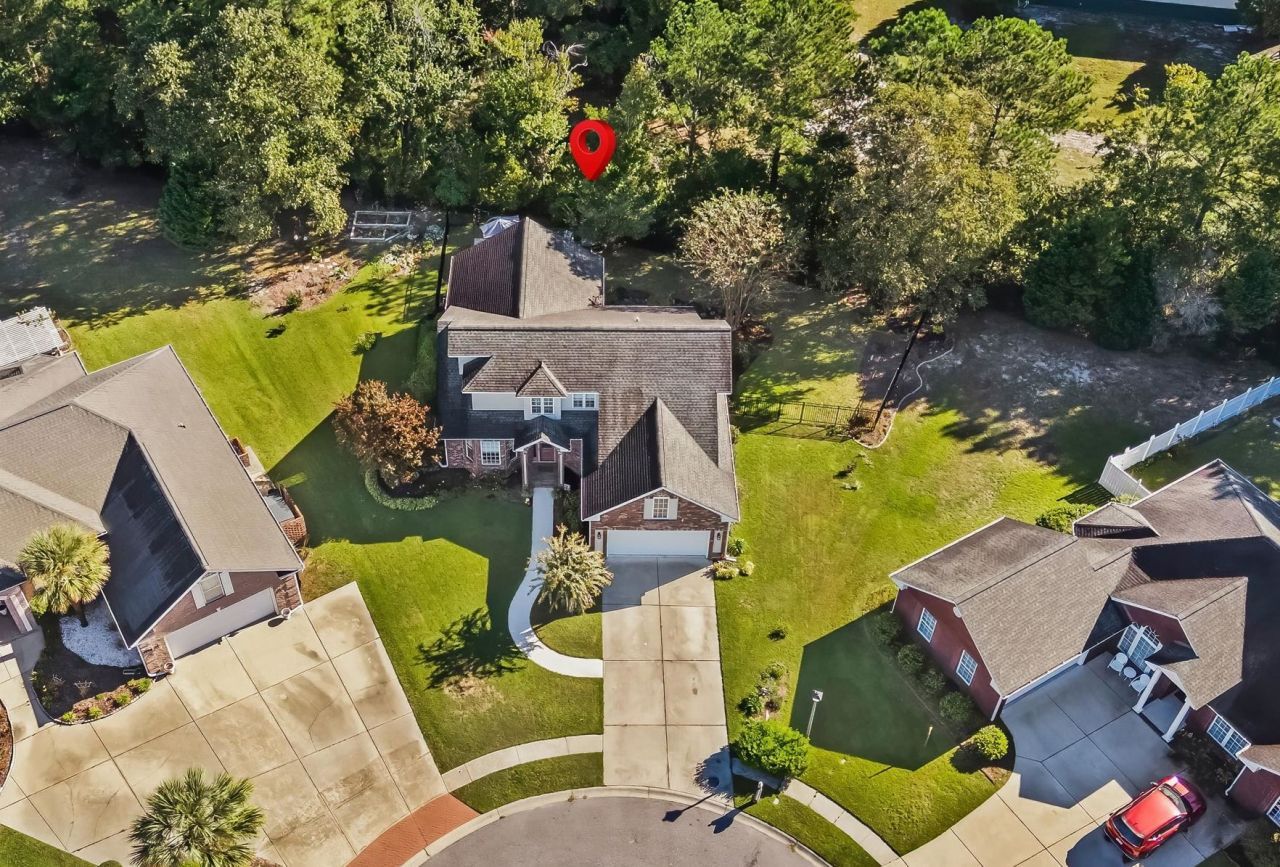 607 Clandon Ct. Photo 8