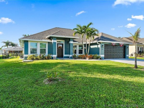 180 SW Felix Avenue , Port St Lucie, FL 34953