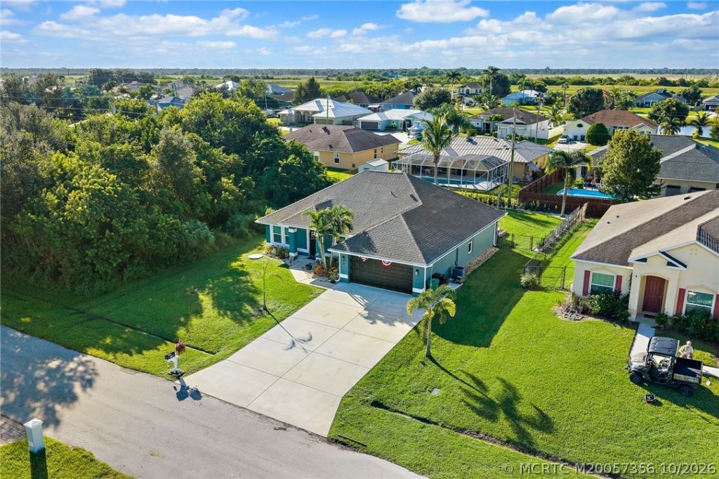 180 SW Felix Avenue , Port Saint Lucie, FL 34953 Photo