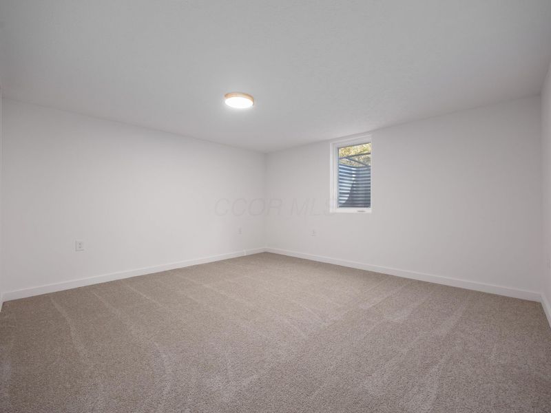 1535 Pleasant Valley Drive, Newark, OH 43055 Photo 37
