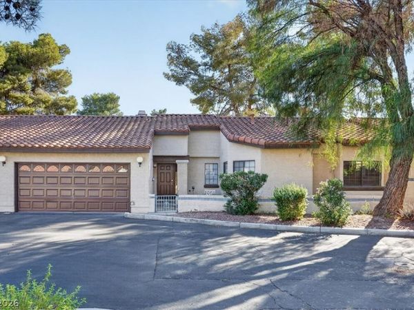 3237 La Mancha Way , Henderson, NV 89014