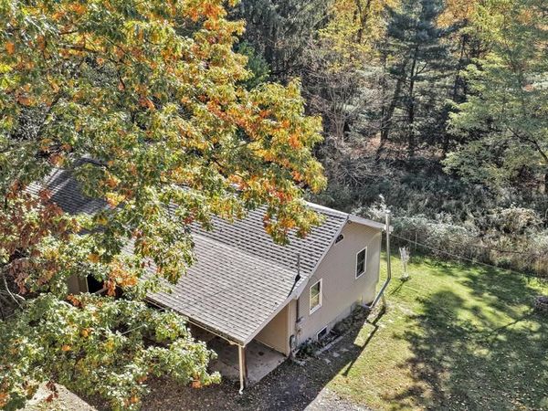 91 W MAIN STREET , QUAKAKE, PA 18245