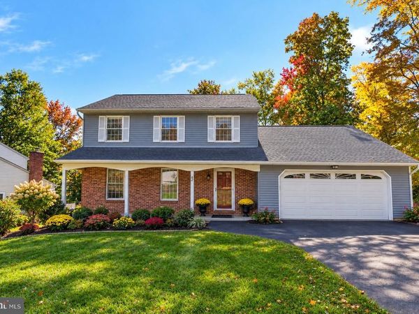 22 STONE EDGE ROAD, SELLERSVILLE, PA 18960