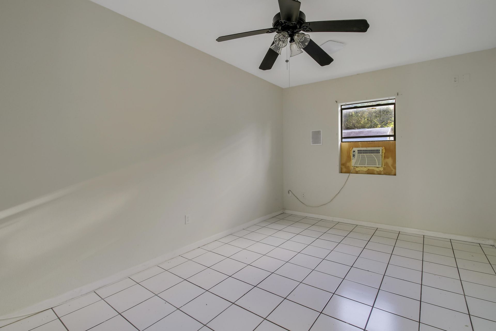 354 Baysinger Avenue, Unit A, Fort Pierce, FL 34982 Photo