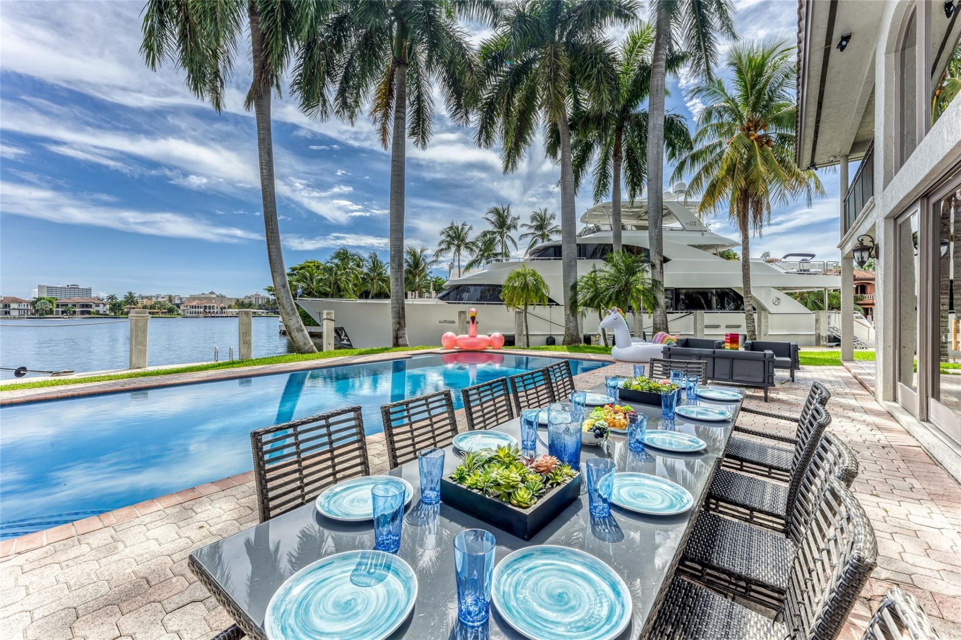 Hash Docks 616 1st Key Drive, Fort Lauderdale, FL 33304 | MLS ID B26092123 - The ...