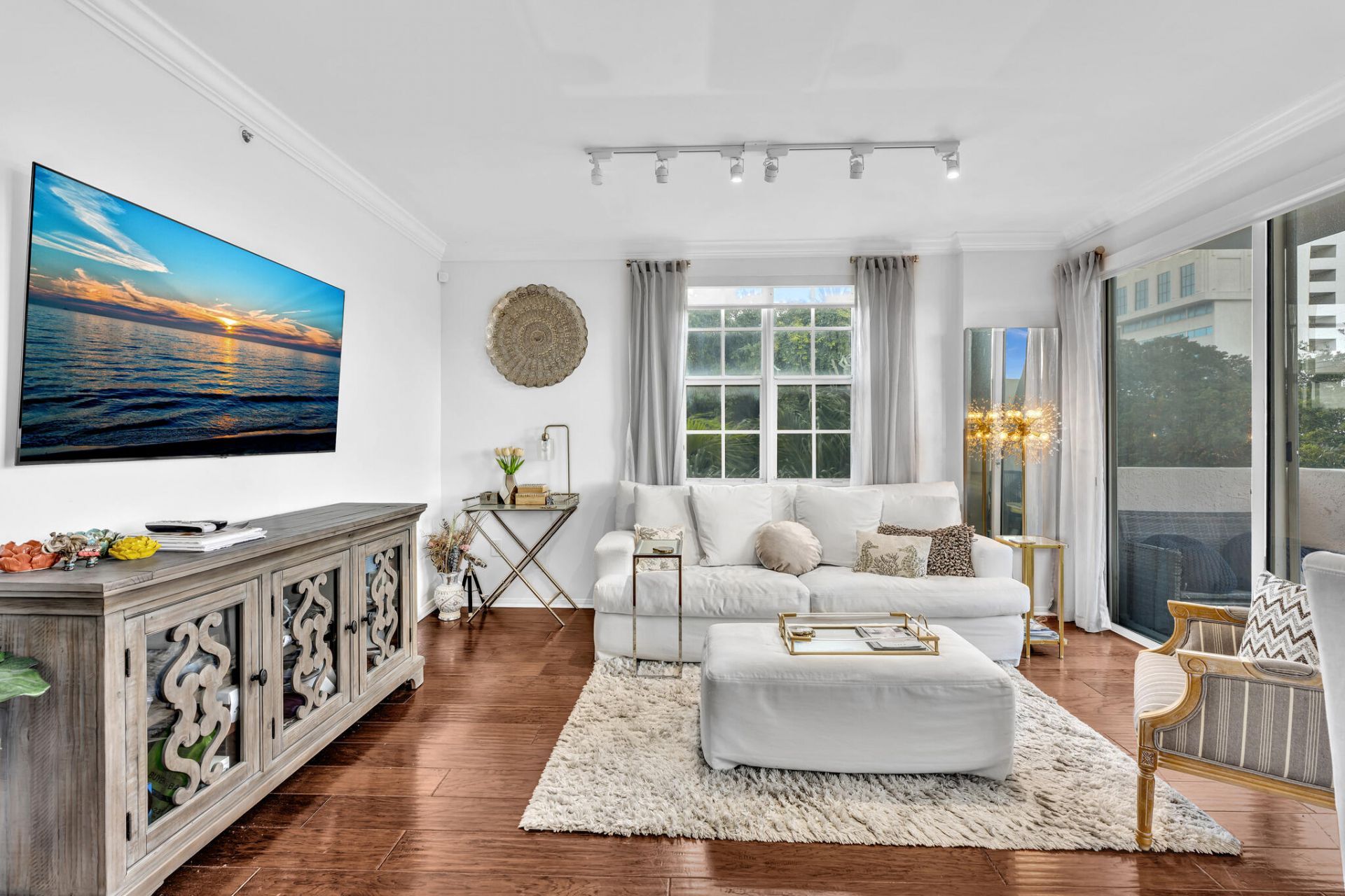 616 Clearwater Park Road, Unit 213, West Palm Beach, FL 33401 Photo