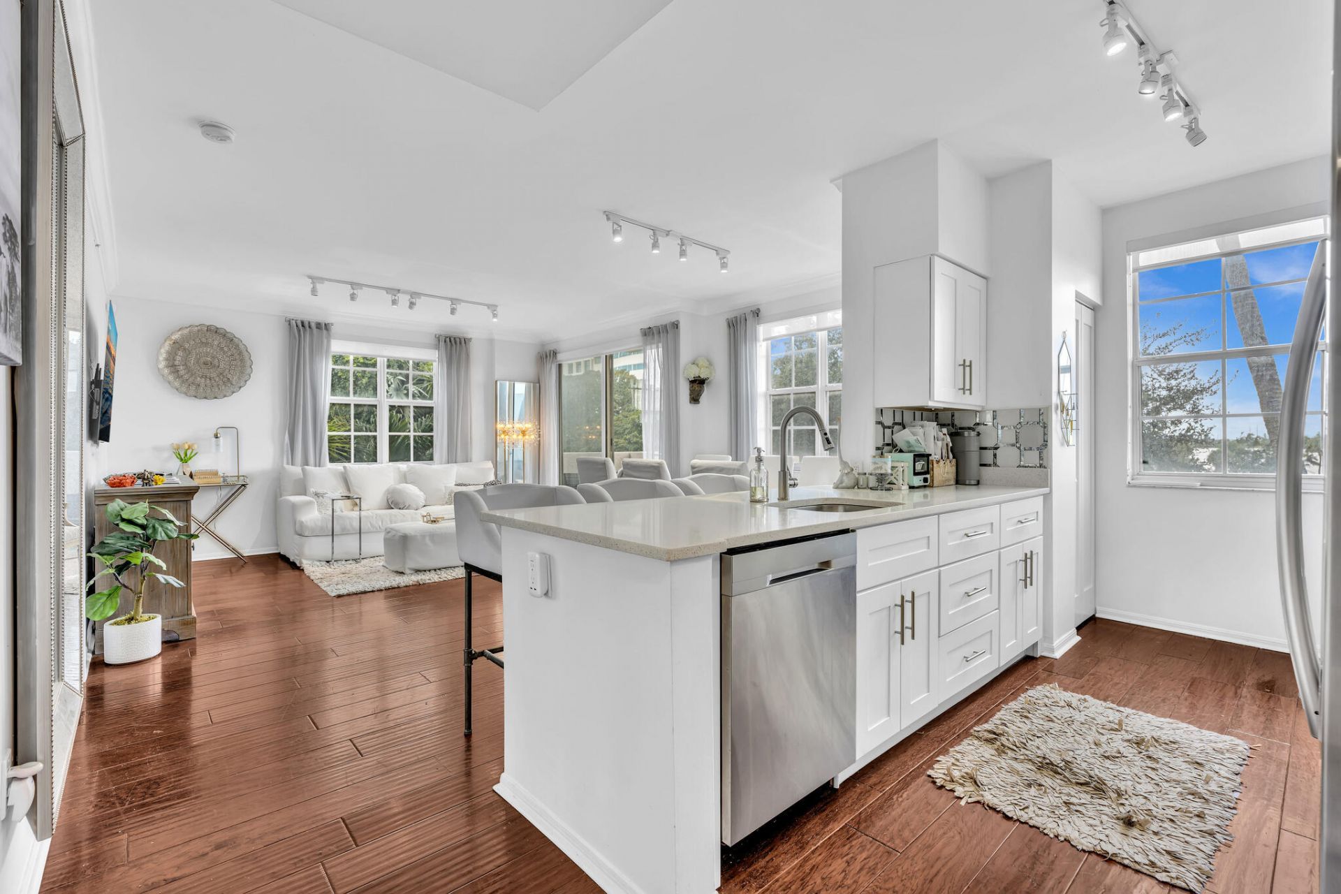 616 Clearwater Park Road, Unit 213, West Palm Beach, FL 33401 Photo