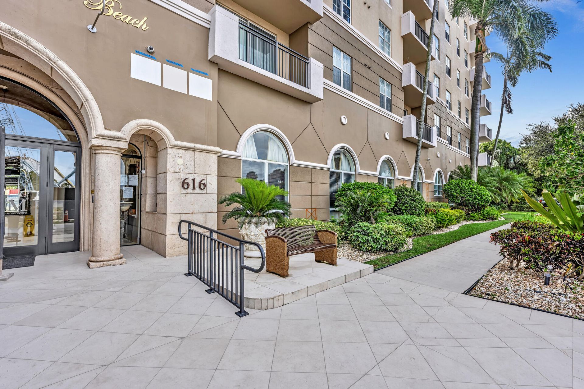 616 Clearwater Park Road, Unit 213, West Palm Beach, FL 33401 Photo