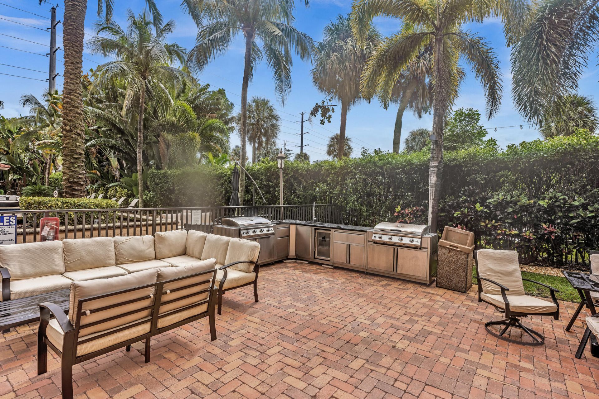 616 Clearwater Park Road, Unit 213, West Palm Beach, FL 33401 Photo