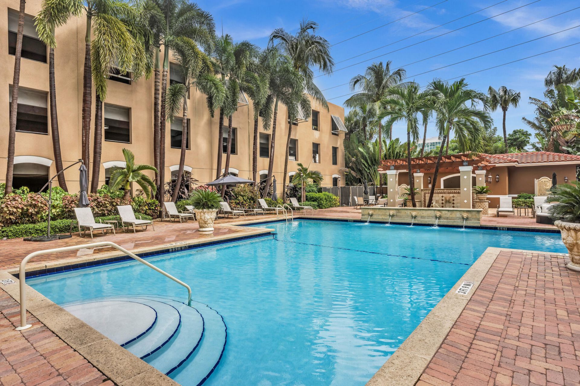 616 Clearwater Park Road, Unit 213, West Palm Beach, FL 33401 Photo