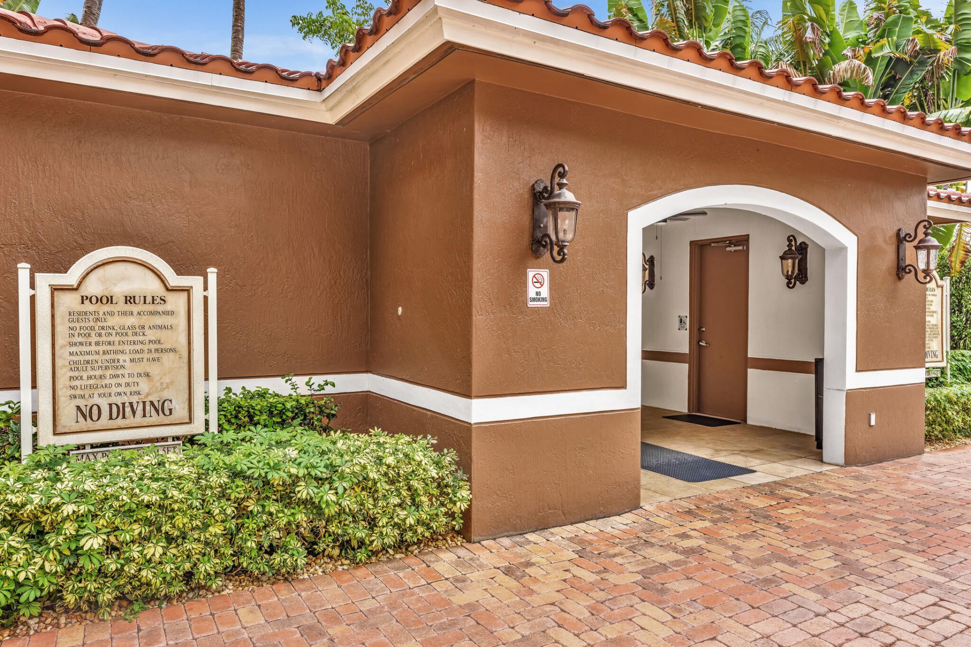 616 Clearwater Park Road, Unit 213, West Palm Beach, FL 33401 Photo