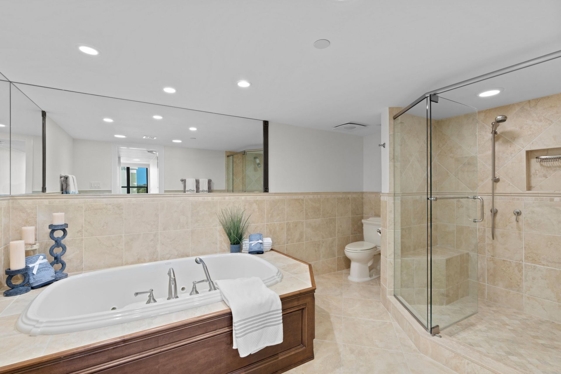 19670 Beach Road, Unit B303, Jupiter, FL 33469 Photo