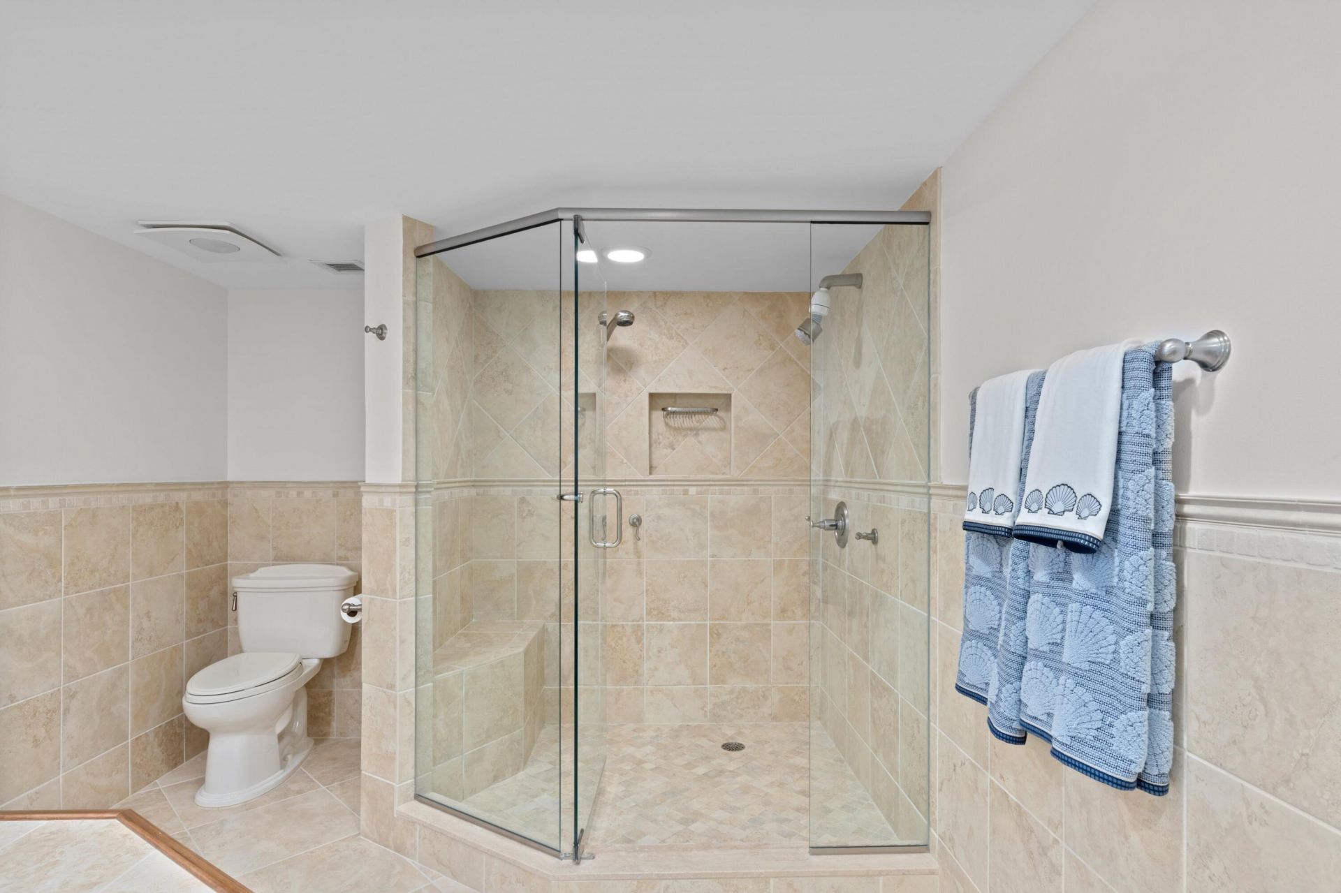 19670 Beach Road, Unit B303, Jupiter, FL 33469 Photo