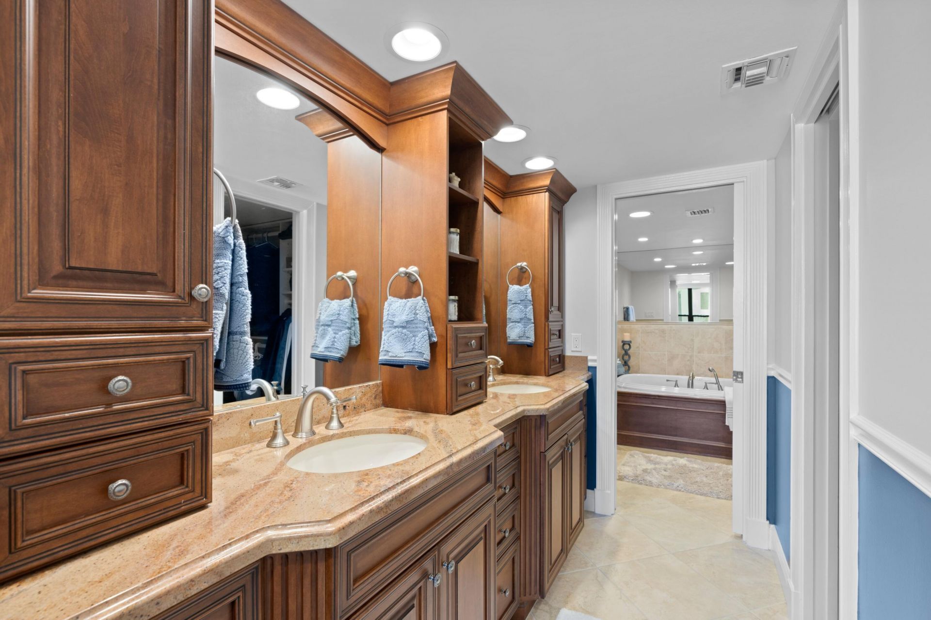 19670 Beach Road, Unit B303, Jupiter, FL 33469 Photo