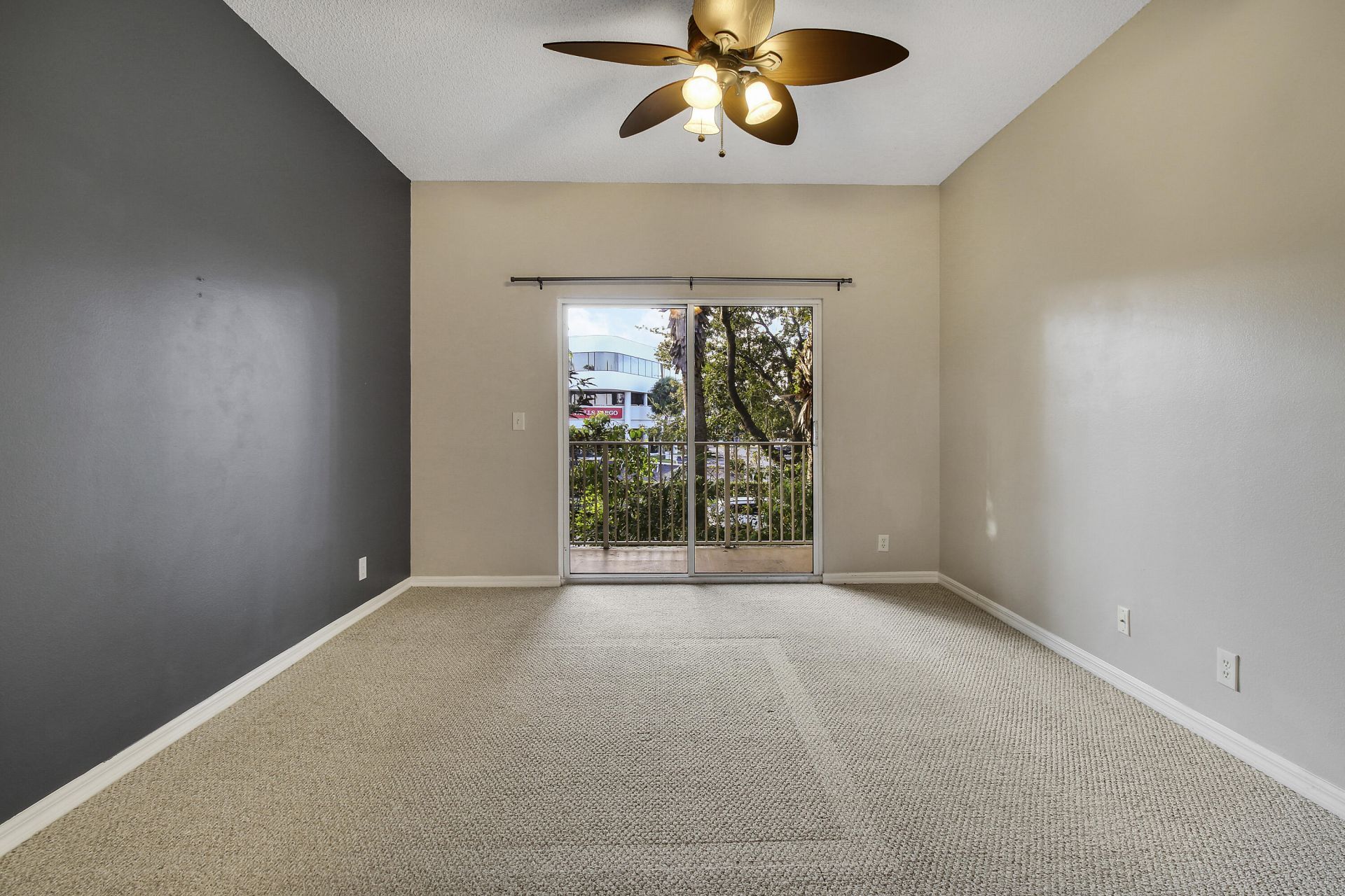 111 Lighthouse Circle, Unit H, Tequesta, FL 33469 Photo