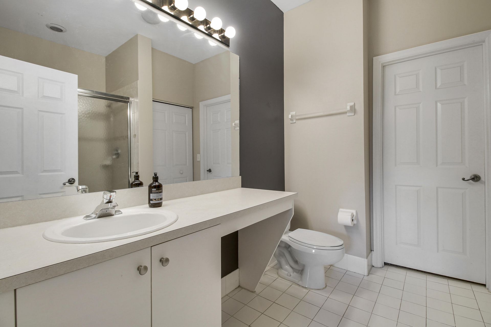 111 Lighthouse Circle, Unit H, Tequesta, FL 33469 Photo