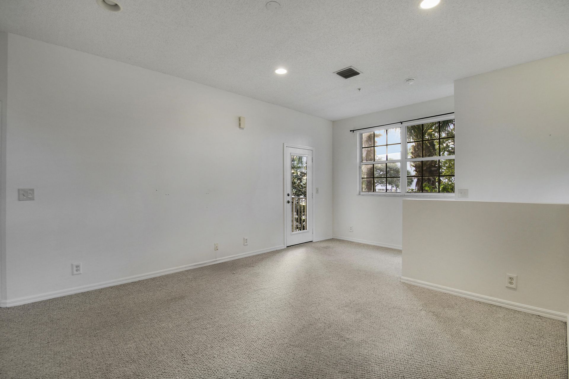 111 Lighthouse Circle, Unit H, Tequesta, FL 33469 Photo
