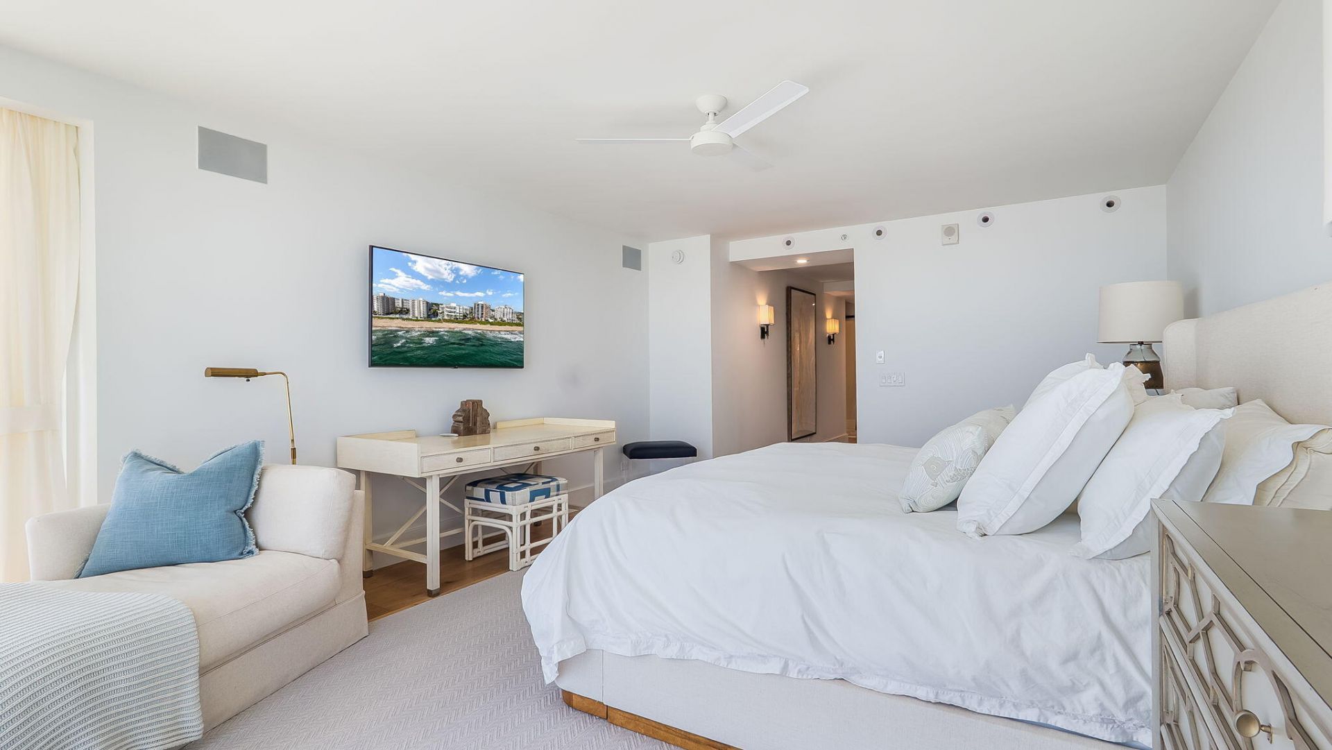 3211 S Ocean Boulevard, Unit 401, Highland Beach, FL 33487 Photo