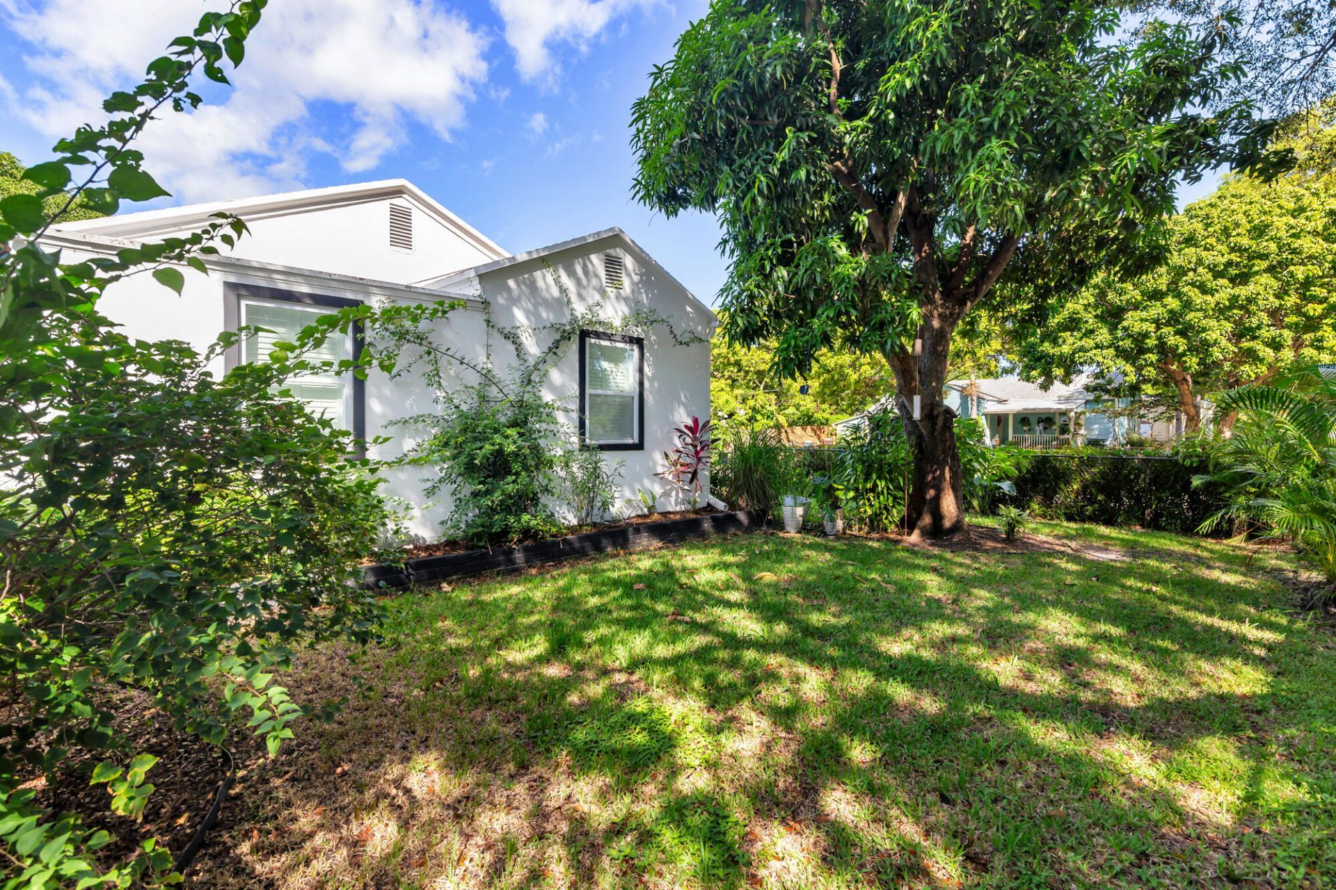 5801 Garden Avenue, West Palm Beach, FL 33405 Photo