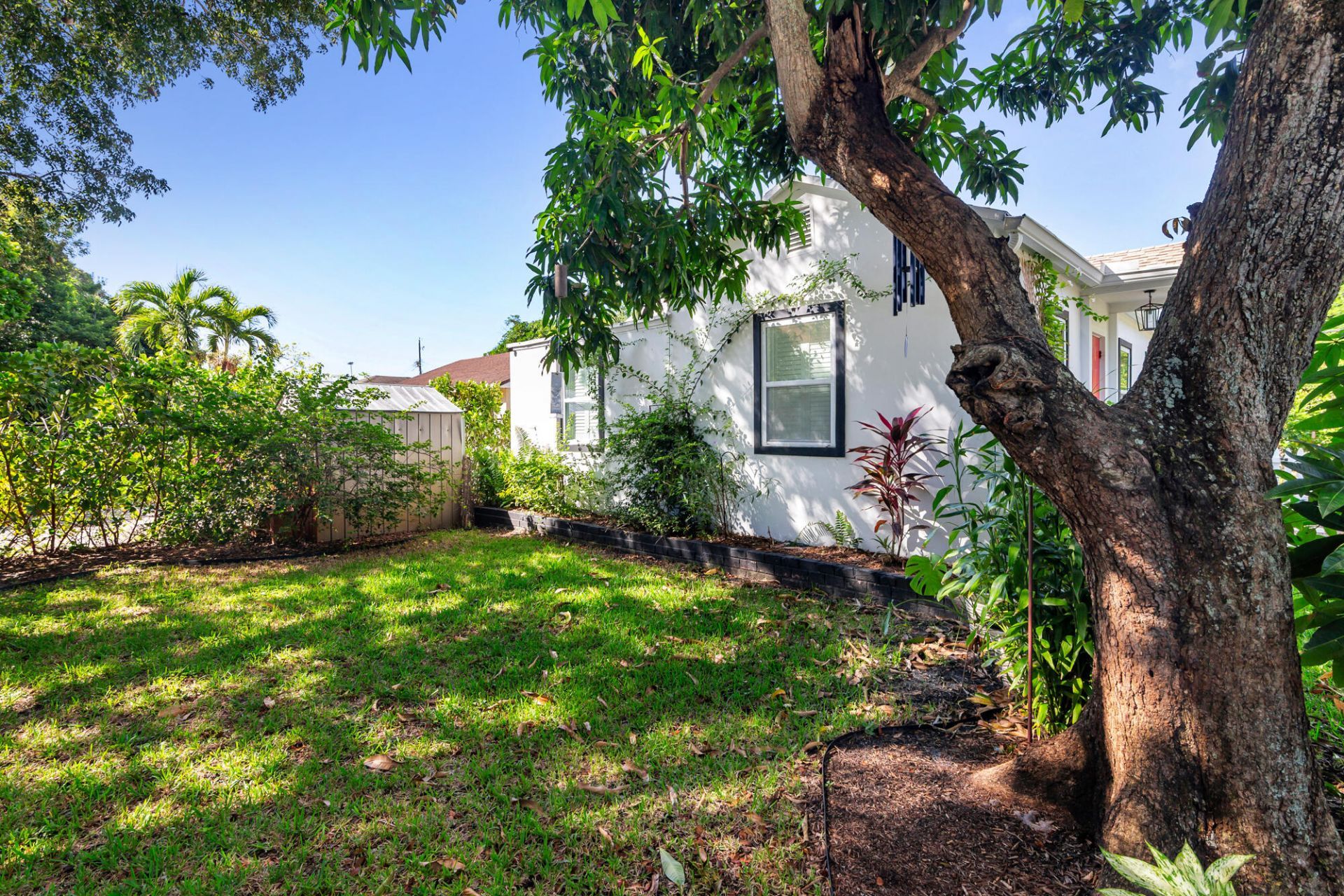 5801 Garden Avenue, West Palm Beach, FL 33405 Photo