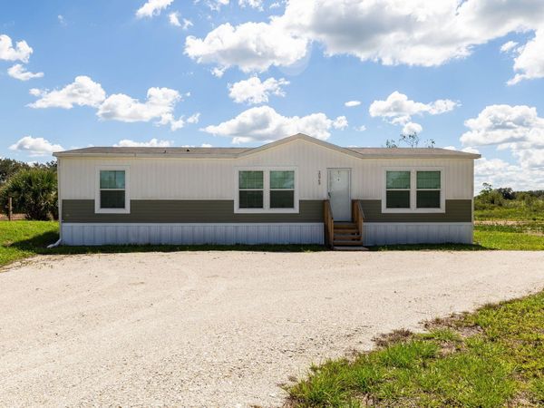 20968 NW 264th Street, Okeechobee, FL 34972
