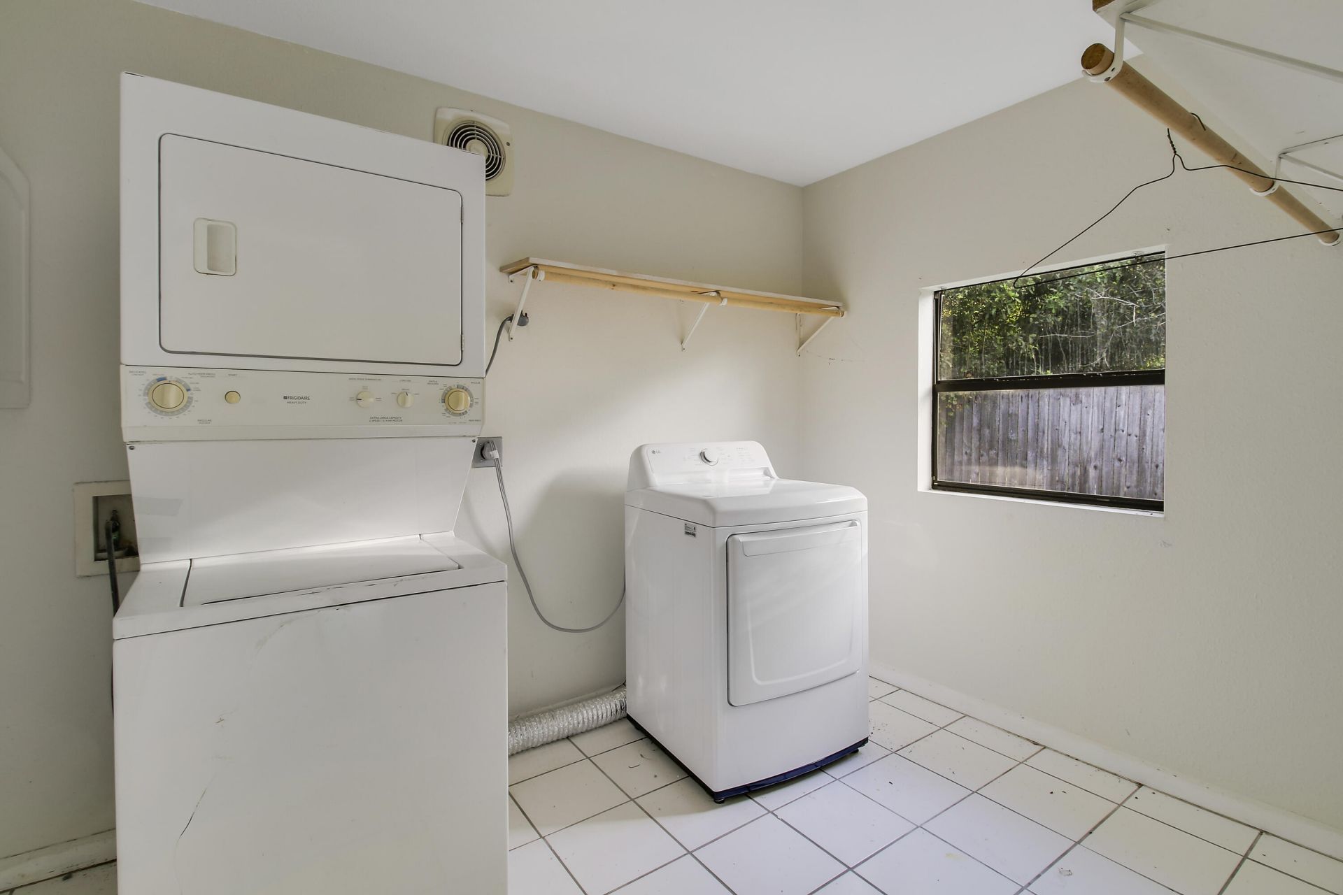 354 Baysinger Avenue, Fort Pierce, FL 34982 Photo