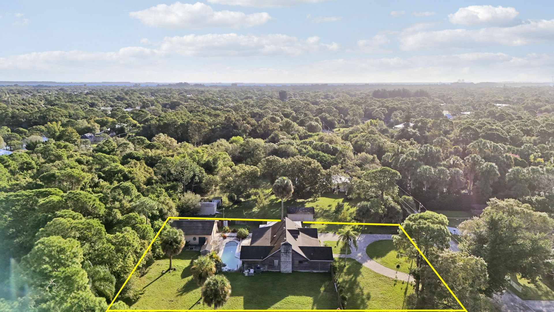 354 Baysinger Avenue, Fort Pierce, FL 34982 Photo