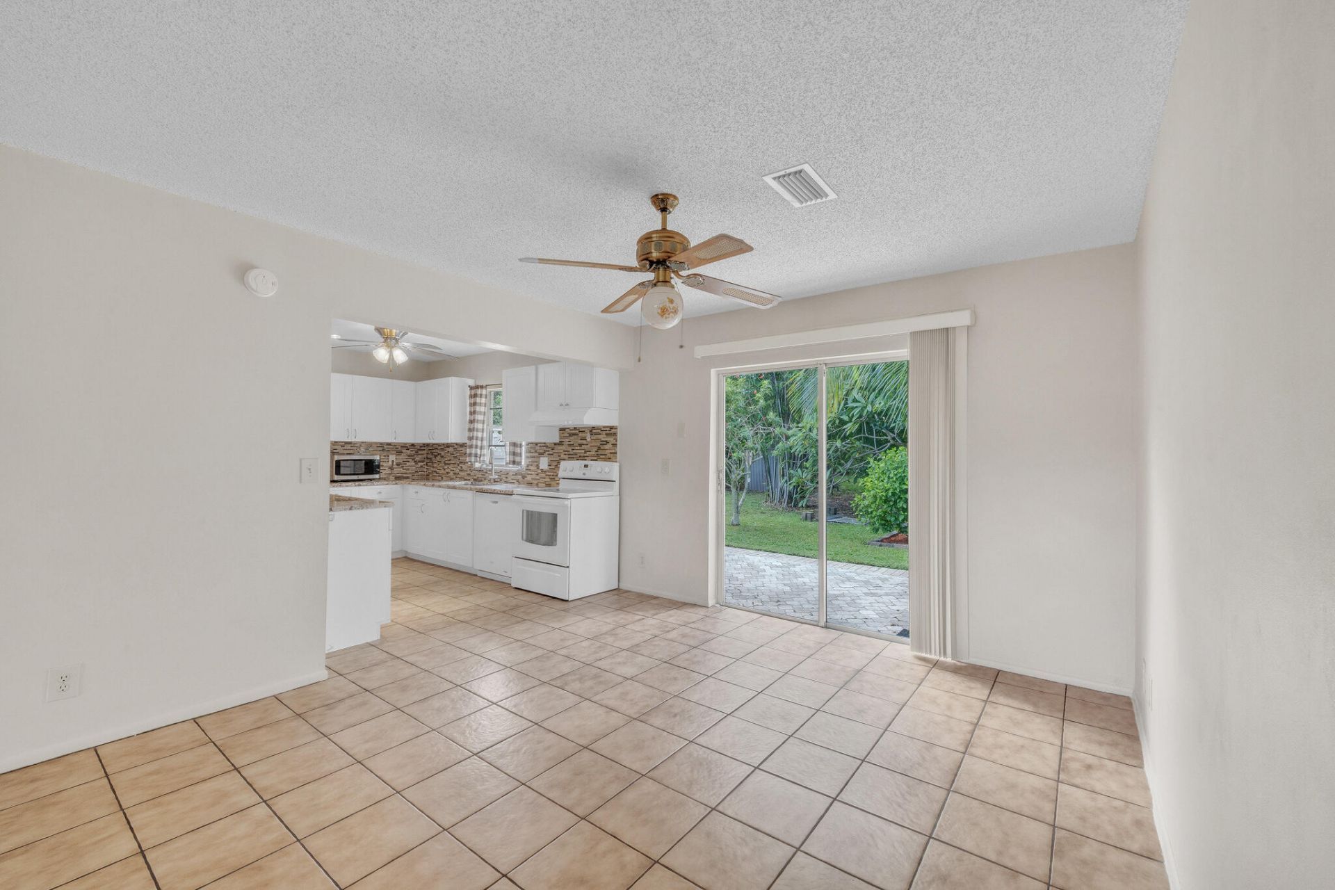 19323 Liberty Road, Boca Raton, FL 33434 Photo