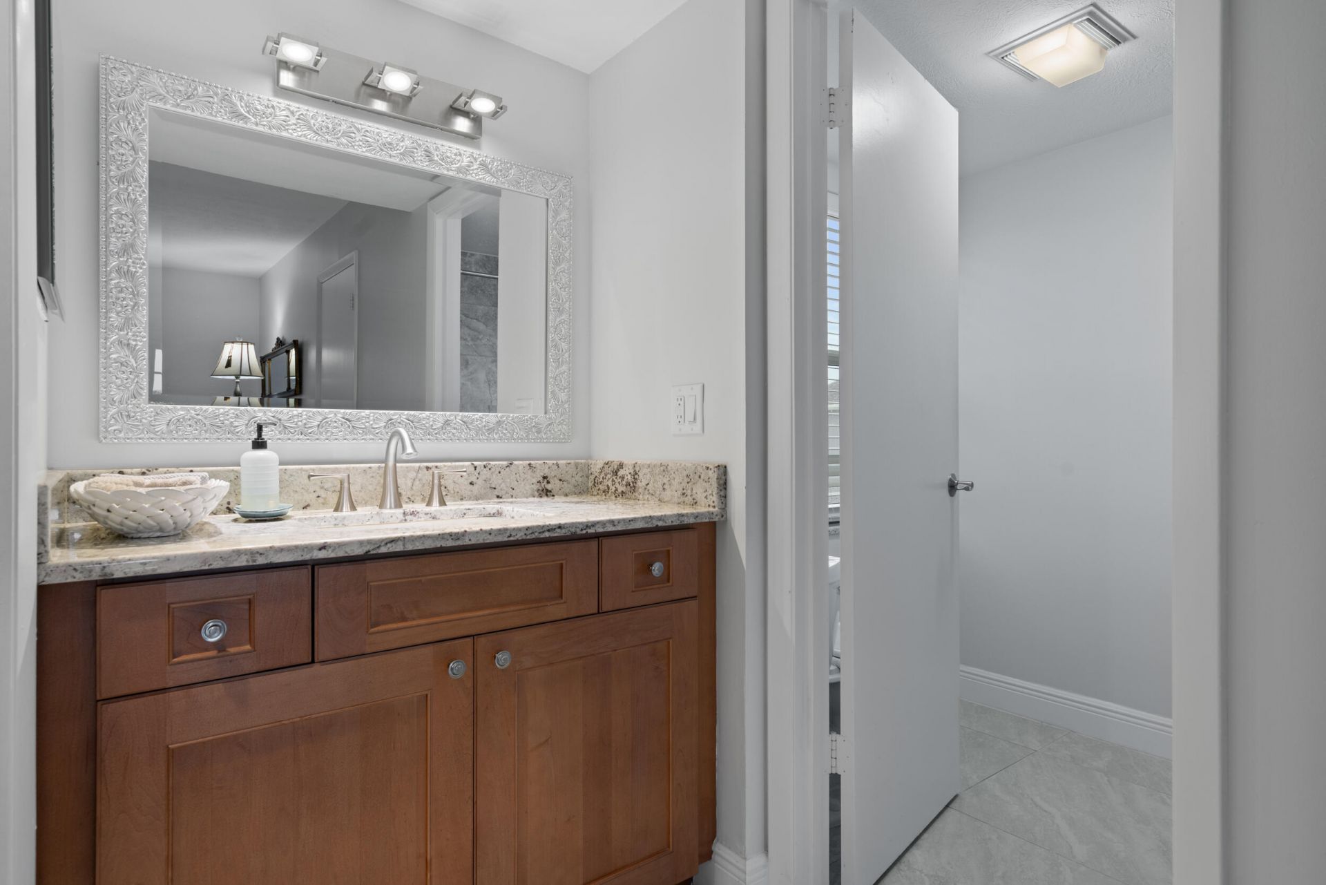 3236 SE Aster Lane, Unit M228, Stuart, FL 34994 Photo