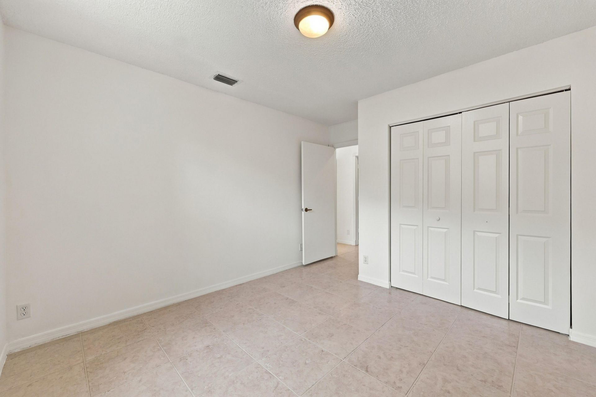 10671 St Thomas Drive, Boca Raton, FL 33498 Photo